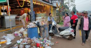 ಪುರೋಹಿತ್ ಫುಡ್ ಪ್ಲಾಜಾ ಎದುರು ಅಸ್ವಚ್ಚತೆ 5,000 ದಂಡವನ್ನು ವಿಧಿಸಿದ ಆಯುಕ್ತರಾದ ಶುಭಾ. ಬಿ