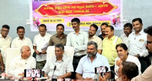 ಕೆ.ಎಸ್.ಆರ್.ಟಿ.ಸಿ ವಿಭಾಗಮಟ್ಟದ ಕುಂದು ಕೊರತೆ ಸಭೆ ನಡೆಸಿದ ಸಚಿವ ಸತೀಶ್ ಜಾರಕಿಹೊಳಿ