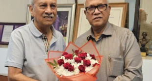 ಡಾ.ಕೋರೆಗೆ ಗೋವಾ ಮಾಜಿ ಸಿಎಂ ಕಾಮತ ಸನ್ಮಾನ