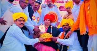 ಸಚಿವೆ ಹೆಬ್ಬಾಳ್ಕರ್‌ಗೆ ಚಿನ್ನದ ಸರ ಸಮೇತ ಸನ್ಮಾನ