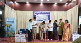 ಕುಟುಂಬದ ಭದ್ರತೆಗಾಗಿ ಹೆಲ್ಮೆಟ್ ಧರಿಸಿ ವಾಹನ ಚಲಾಯಿಸಿ