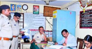 ಖಡೇಬಜಾರ್ ಪೊಲೀಸ್ ಠಾಣೆಗೆ ಮಕ್ಕಳ ಹಕ್ಕುಗಳ ರಕ್ಷಣಾ ಆಯೋಗದ ಅಧ್ಯಕ್ಷರ ದಿಢೀರ್ ಭೇಟಿ: ಅಧಿಕಾರಿಗಳಿಗೆ ಮಹತ್ವದ ಸೂಚನೆ