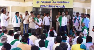 ಬಾರದ ಅನುದಾನ; ಸಂಸದರ ರಾಜೀನಾಮೆಗೆ ಒತ್ತಾಯ