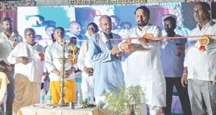 ವಿದ್ಯಾರ್ಥಿಗಳು ಶಿಕ್ಷಣದತ್ತ ಗಮನಹರಿಸಲಿ