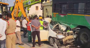 ಬೆಂಗಳೂರಿಂದ ತಿರುಪತಿಗೆ ಹೊರಟಿದ್ದ ಕಾರು ಅಪಘಾತ; ಅಪ್ಪ-ಅಮ್ಮ, 4 ವರ್ಷದ ಮಗು ಸ್ಥಳದಲ್ಲೇ ಸಾವು