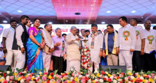 ಶಿಕ್ಷಕರು ಮಕ್ಕಳಿಗೆ ವೈಜ್ಞಾನಿಕ, ವೈಚಾರಿಕ ಶಿಕ್ಷಣ ಕಲಿಸಬೇಕು: ಸಿದ್ದರಾಮಯ್ಯ