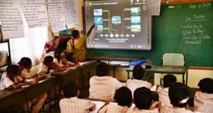 ಹುಕ್ಕೇರಿ ತಾಲೂಕಿನ ಕನ್ನಡ ಸರ್ಕಾರಿ ಶಾಲೆಗಳಿಗೆ ಸ್ಮಾರ್ಟ್ ಬೋರ್ಡ್ ವಿತರಣೆ