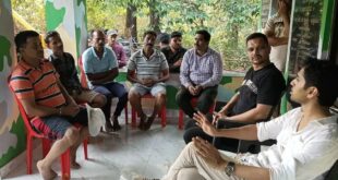 ಖಾನಾಪುರ: ಕೃಷ್ಣಾಪುರ ಗ್ರಾಮ ಸ್ಥಳಾಂತರಕ್ಕೆ ಚಿಂತನೆ, ಗ್ರಾಮಸ್ಥರ ಜತೆ ಚರ್ಚೆ