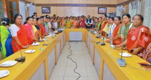 ಸಚಿವೆ ಲಕ್ಷ್ಮೀ ಹೆಬ್ಬಾಳಕರ್‌ ಭರವಸೆ: ಪ್ರತಿಭಟನೆ ಹಿಂಪಡೆದ ಅಂಗನವಾಡಿ ನೌಕರರು