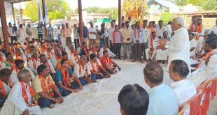 ದೇಶಕ್ಕೆ ಮೋದಿ ಬಾಗಲಕೋಟೆಗೆ ಚರಂತಿಮಠ: ಸವದಿ