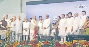 ದೇಶ ಹಾಳು ಮಾಡುವ ಮೋದಿಗೆ ತಕ್ಕಪಾಠ ಕಲಿಸಿ