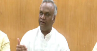 ದೇಶದಲ್ಲಿ ಸಿಲಿಂಡರ್ ಎಮರ್ಜೆನ್ಸಿಗೆ ಮೋದಿ ವಿದೇಶಾಂಗ ನೀತಿಯ ವೈಫಲ್ಯವೇ ಕಾರಣ: ಪ್ರಿಯಾಂಕ್ ಖರ್ಗೆ