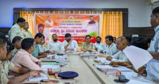 ಧಾರವಾಡದ ಹಳ್ಳಿಗಳಲ್ಲಿ ಅಕ್ರಮ ಮದ್ಯದ ಹಾವಳಿ: ಅಬಕಾರಿ ಅಧಿಕಾರಿಗಳಿಗೆ ಶಾಸಕ ವಿನಯ್ ಕುಲಕರ್ಣಿ ತರಾಟೆ