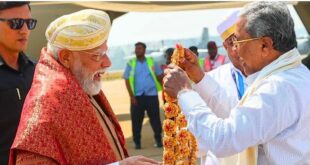 ಹೆಚ್​​ಎಎಲ್ ಏರ್​ಪೋರ್ಟ್​ನಲ್ಲಿ​ ಪ್ರಧಾನಿ ಮೋದಿ ಸ್ವಾಗತಿಸಿ 18 ವಿವಿಧ ಬೇಡಿಕೆ ಸಲ್ಲಿಸಿದ ಸಿಎಂ ಸಿದ್ದರಾಮಯ್ಯ
